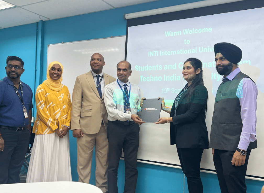 ASMI Business School Kolkata Malaysia Study Tour photo 11